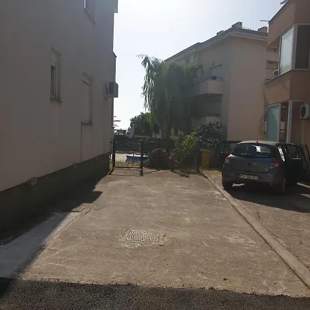 Lilly Apartment, 3 Min Beach, 10 Min Center